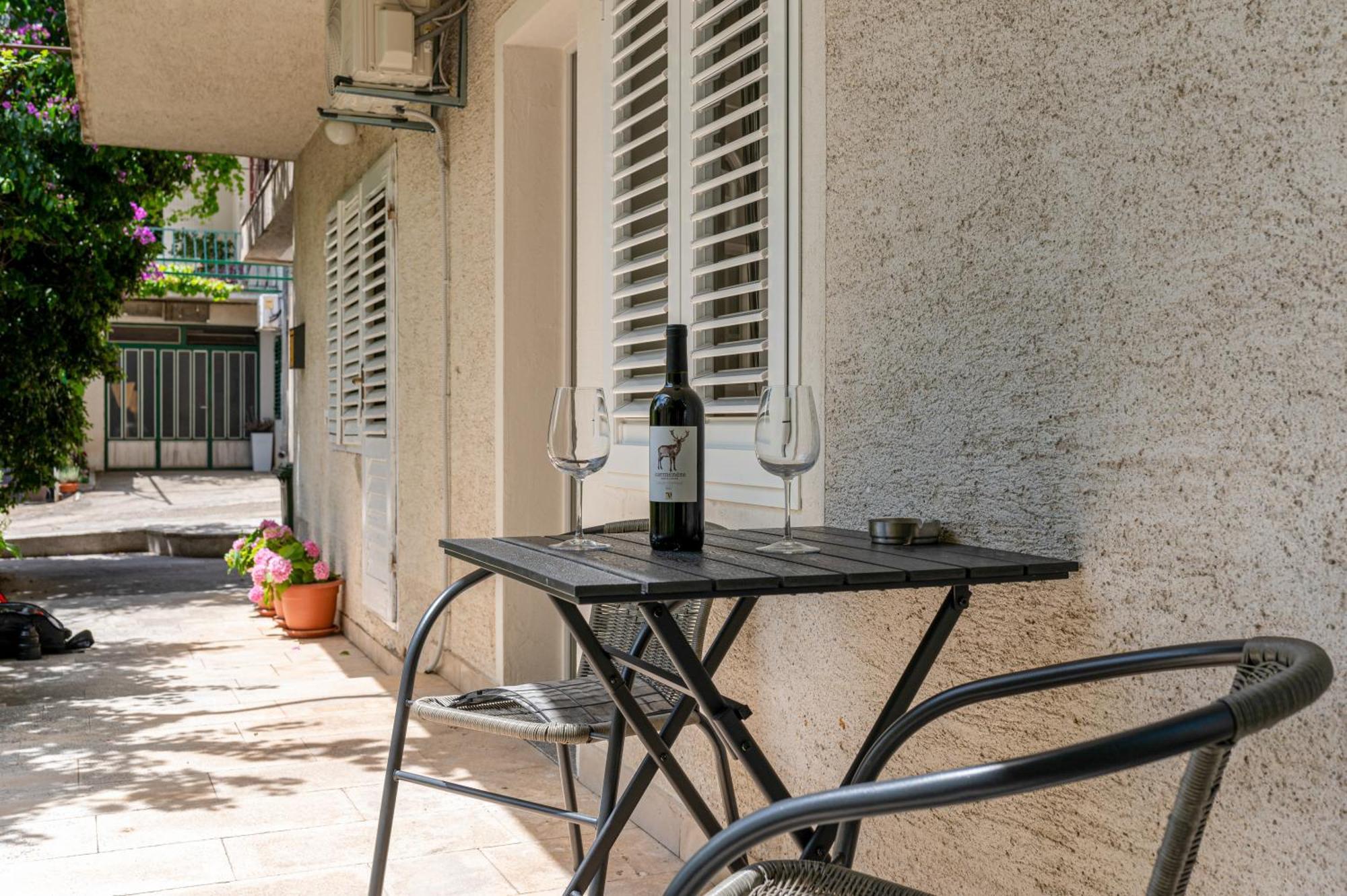 Apartman Biljana Макарська Екстер'єр фото