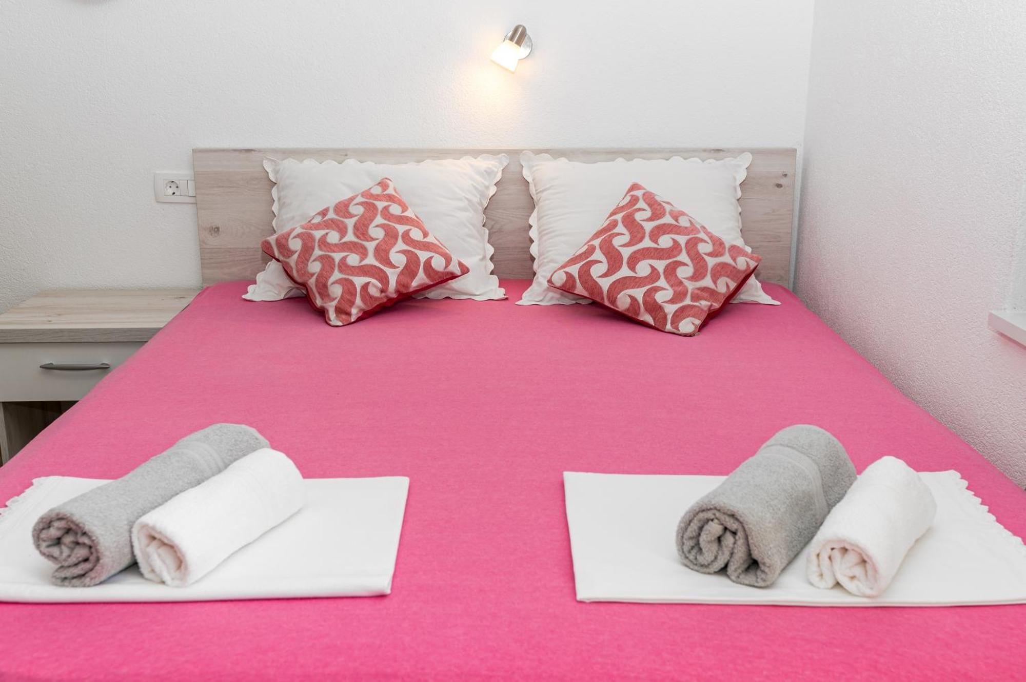 Apartman Biljana Макарська Екстер'єр фото